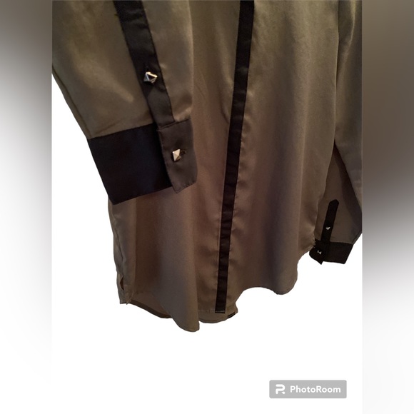 Rock & Republic - Picture 2 of 5